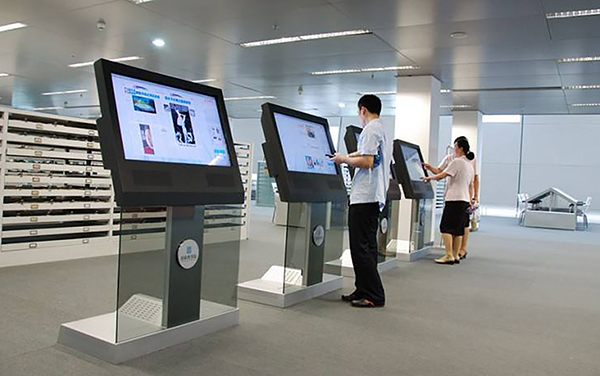 济南汽车展厅4S店信息发布系统应用案例